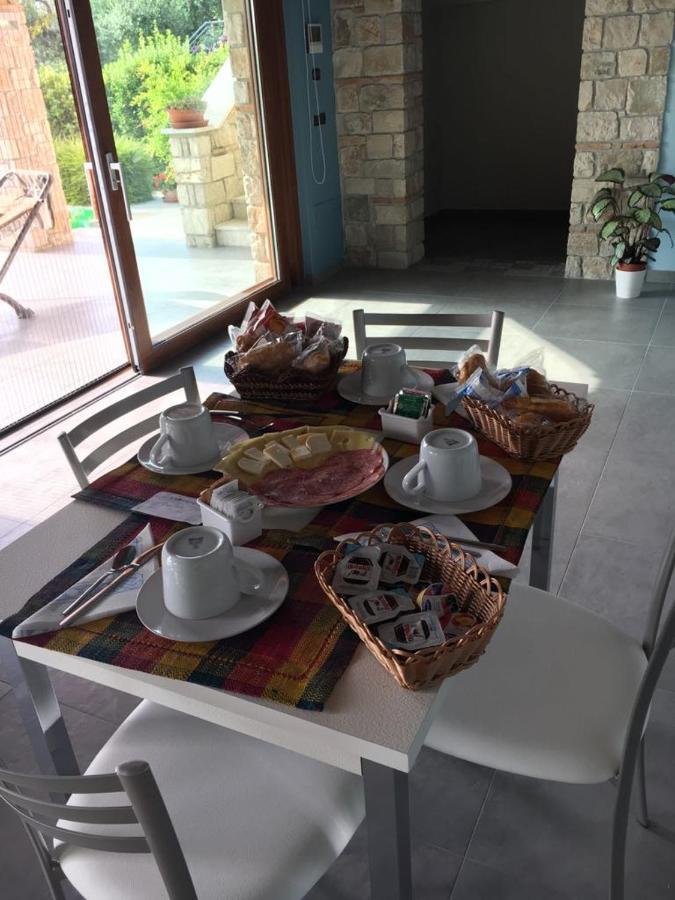 B&B A Casa Di Zia Luisa Venticano Екстер'єр фото